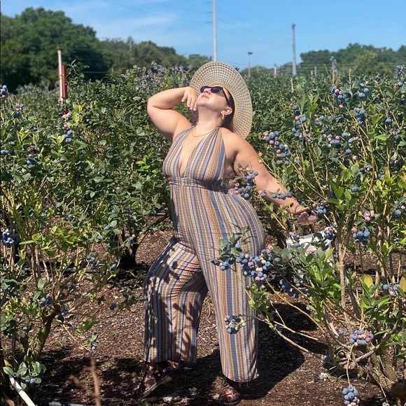 Meet your Posher, Naomi - Picture 4 of 5